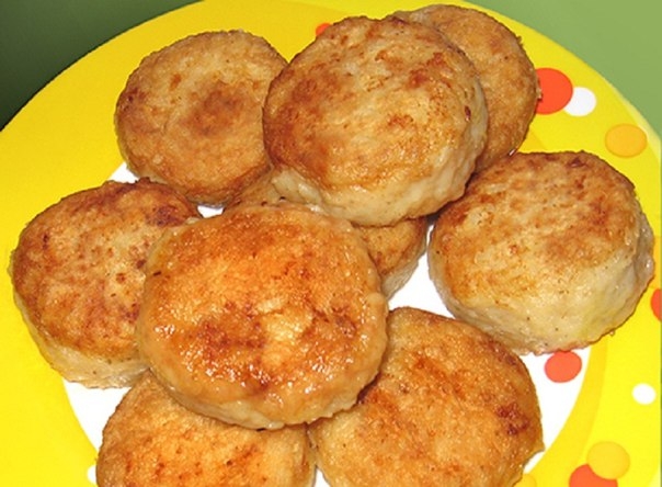 РЫБНЫЕ КОТЛЕТЫ ИЗ ТРЕСКИ С ЧЕСНОКОМ