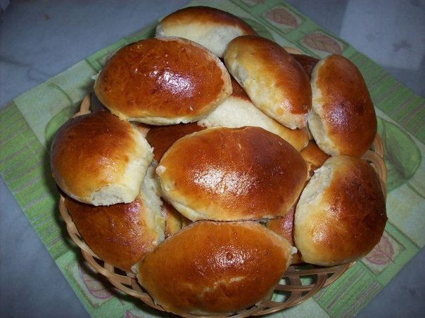 ПИРОЖКИ С РИСОМ, КАПУСТОЙ, МОРКОВЬЮ ИЛИ ЯБЛОКОМ