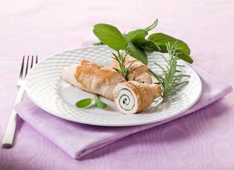 Куриные рулетики со шпинатом