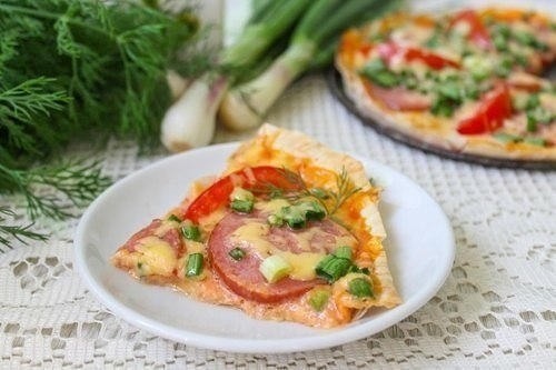Эконом пицца на лаваше - быстро и очень вкусно. Эконом пицца на лаваше - быстро и очень вкусно.