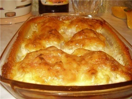 Куриные бедрышки, запеченные с сыром