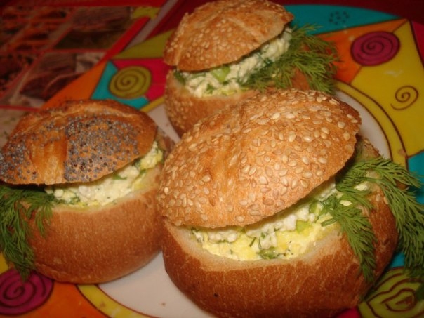Булочки фаршированные творогом и зеленью