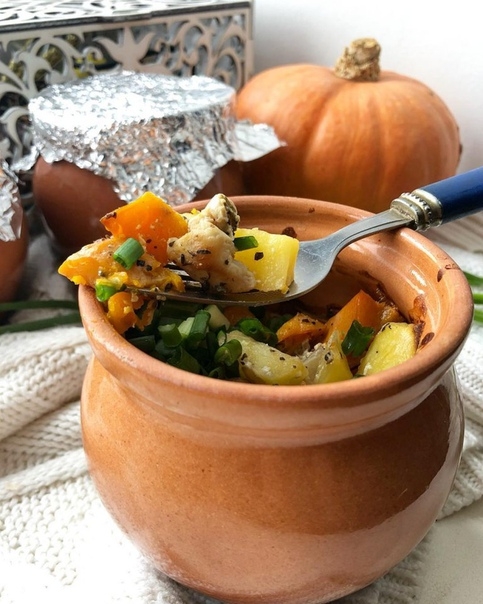 ОВОЩИ С КУРОЧКОЙ В ГОРШОЧКАХ