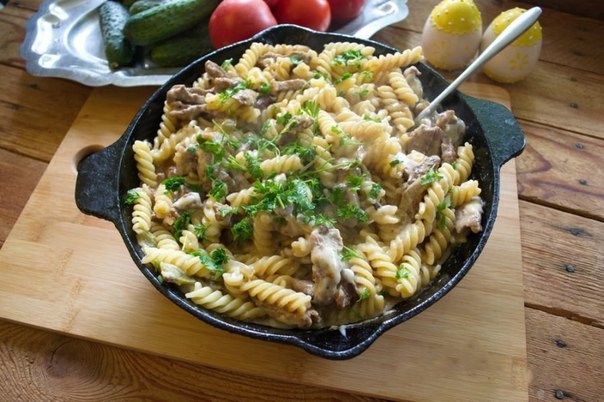 Макароны с мясом под сыром в духовке
