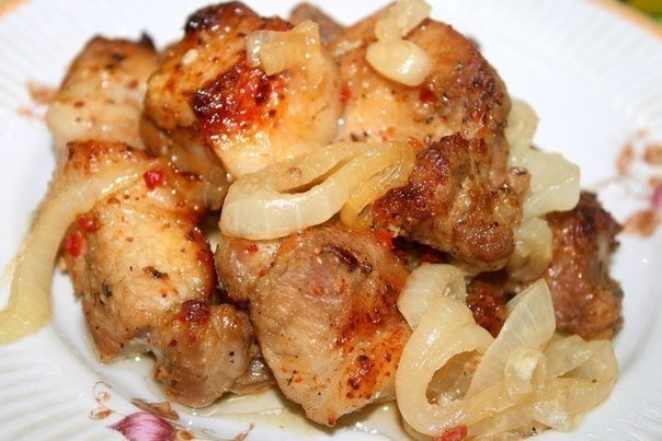 ШАШЛЫЧОК НА ЛУКОВОЙ ПОДУШКЕ В ДУХОВКЕ