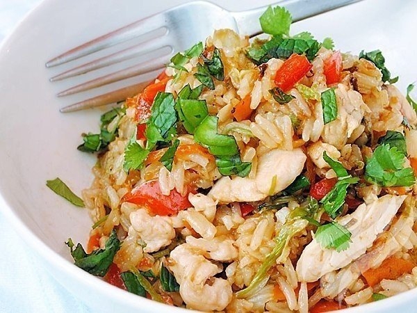 СОЧНЫЙ ПЛОВ С КУРОЧКОЙ