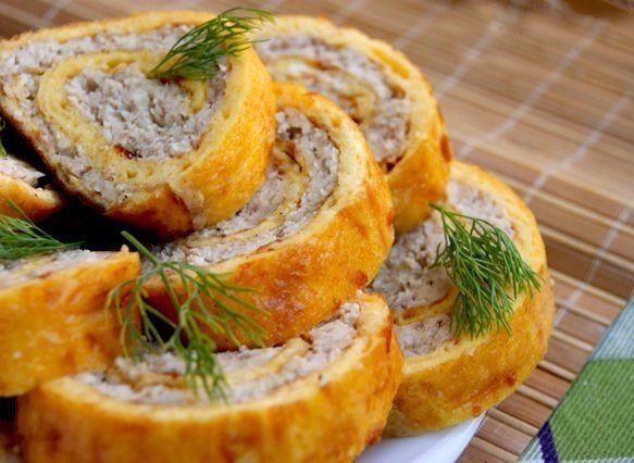 КУРИНЫЙ РУЛЕТ С СЫРОМ!