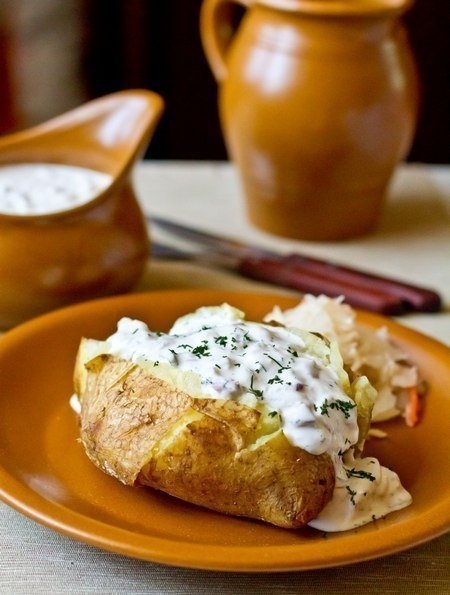 Печеный картофель с селедочным соусом! Печеный картофель с селедочным соусом!