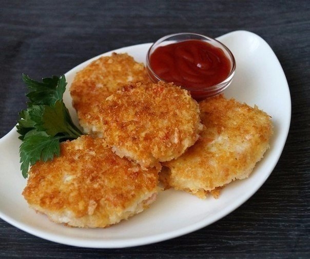 Котлетки из крабовых палочек с сыром!