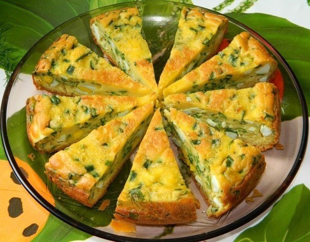 ПИРОГ С ЯЙЦАМИ И ЗЕЛЁНЫМ ЛУКОМ:)