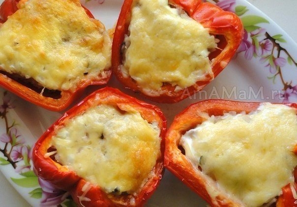ФАРШИРОВАННЫЙ ПЕРЕЦ ПОЛОВИНКАМИ :)