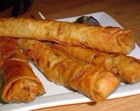 ГОРЯЧАЯ ЗАКУСКА ИЗ ЛАВАША:)