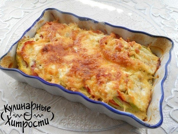 КАБАЧКИ , ЗАПЕЧЕННЫЕ С СЫРОМ И ПОМИДОРОМ КАБАЧКИ , ЗАПЕЧЕННЫЕ С СЫРОМ И ПОМИДОРОМ