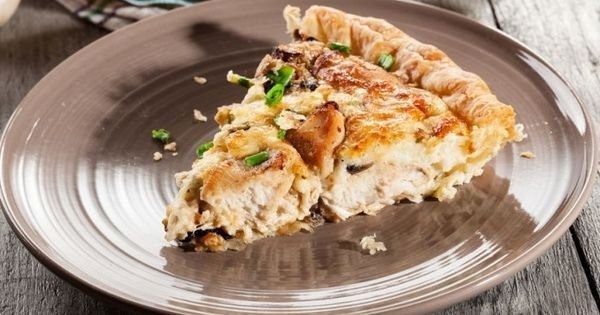 Лёгкий куриный пирог: польза в каждом кусочке!
