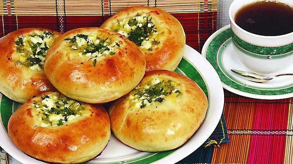 Ватрушки &laquo;Весна&raquo; с творогом и зеленью