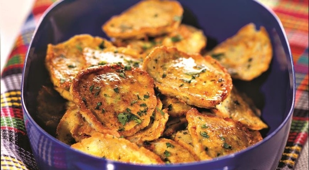 Оладьи из кабачков с луком и укропом