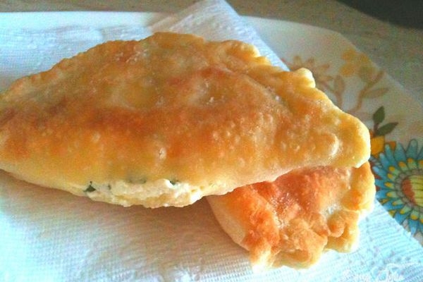 Пирожки «Минутка» с адыгейским сыром Пирожки «Минутка» с адыгейским сыром