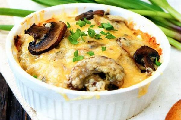 Домашнее суфле из курицы с грибами