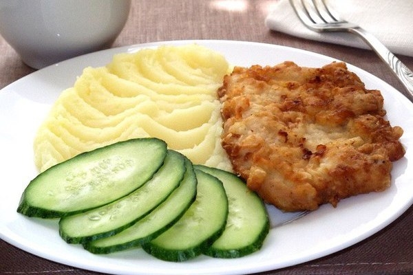 Отбивные из курицы в хрустящем кляре