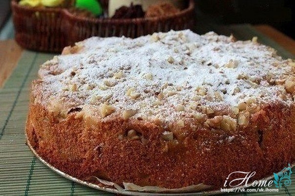 Обалденный медово-яблочный пирог.