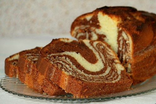Мраморный кекс в духовке
