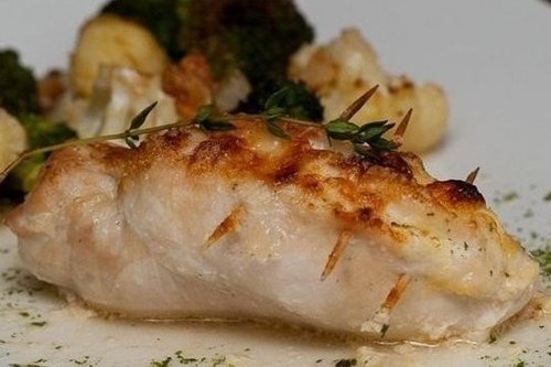 Фаршированные куриные грудки с абрикосами