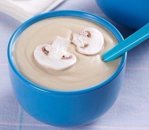 Вкусный и простой суп. Даже мой муж, который не жалует супы-пюре, одобрил и похвалил. Однозначно буд