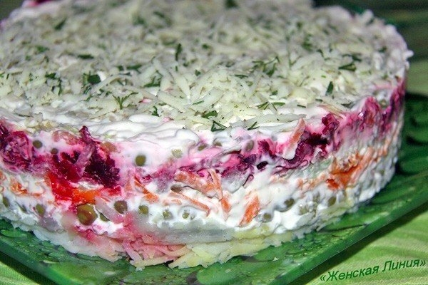Домашний слоёный салат