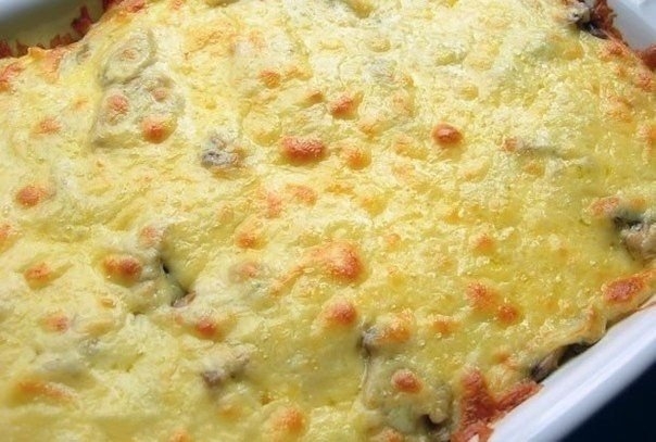 Куриная запеканка с овощами и сметаной