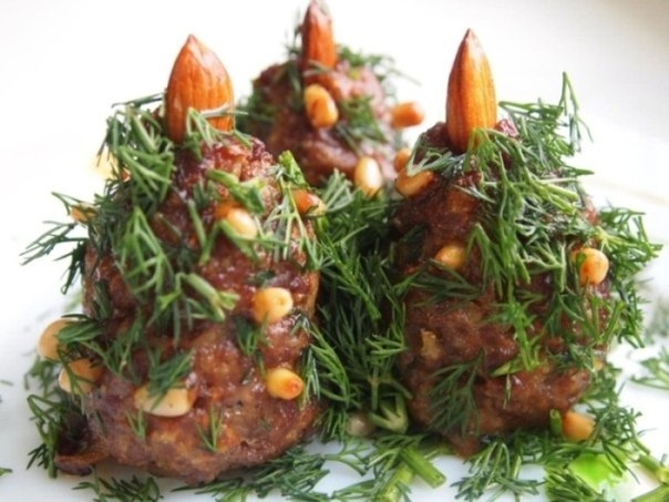 Мясные "елочки" в духовке. Мясные "елочки" в духовке.