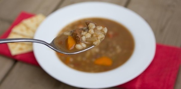 Перловый суп с говядиной. Перловый суп с говядиной.