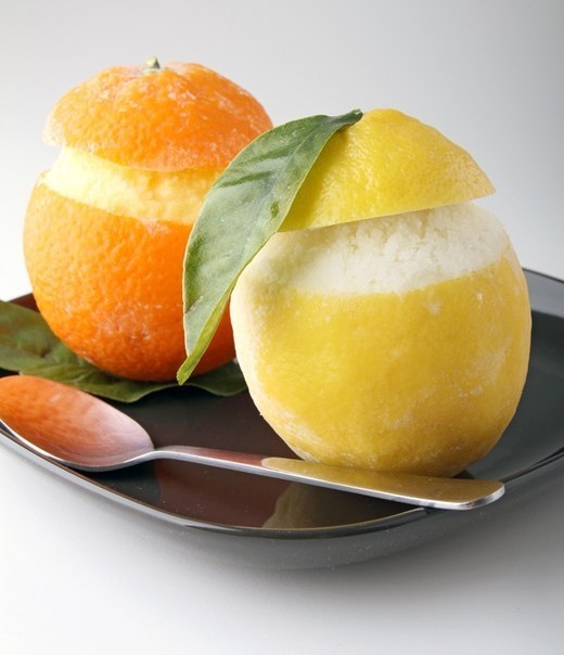 Простые десерты: лимонный сорбет и итальянский лимонный лед.