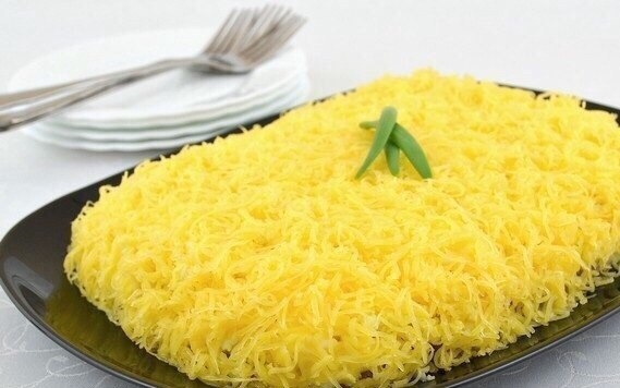 Очень сытный вкусный салатик &laquo;Мужские грезы&raquo;