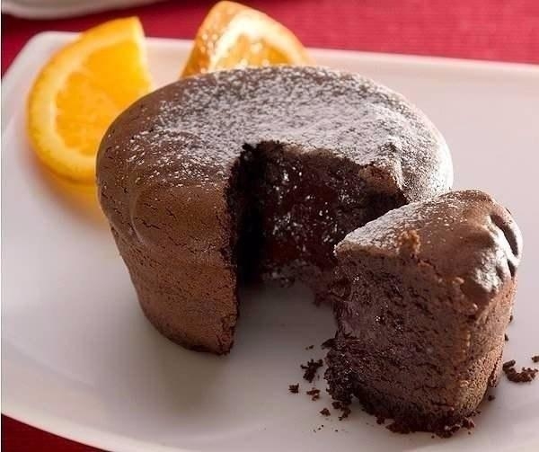 Нежный шоколадный кекс по-французски