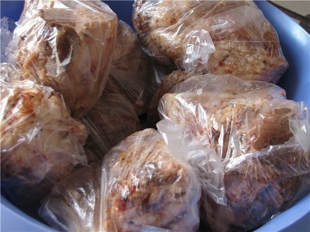 Сало в пакетах в домашних условиях. Очень вкусно! Сало в пакетах в домашних условиях. Очень вкусно!