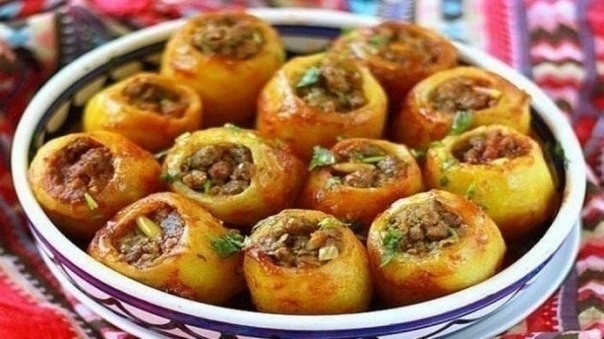 Хрустящий фаршированный картофель с ветчиной и сыром