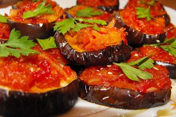 Баклажаны с овощами по-турецки Баклажаны с овощами по-турецки