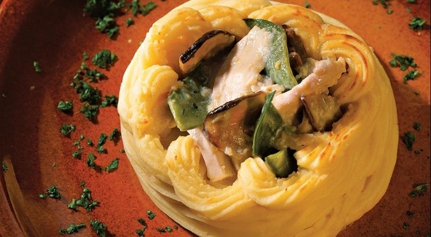 КУРИНОЕ ФРИКАССЕ С ГРИБАМИ