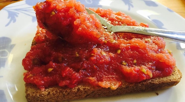 Пан кон томате (pan con tomate) хлеб с помидорами