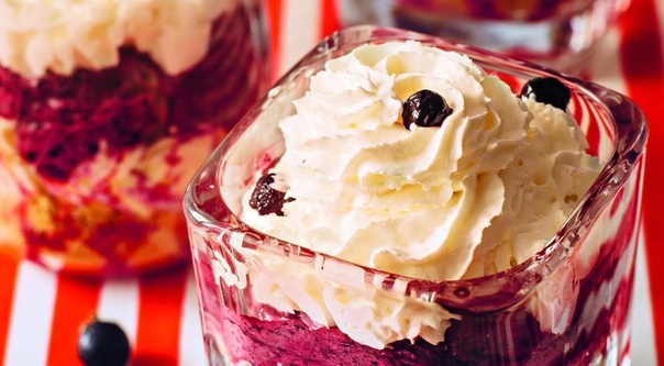 Лимонно-черничный чизкейк