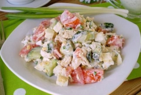 Салат "Свежесть" с курицей
