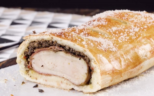 Стромболи с ветчиной Стромболи с ветчиной