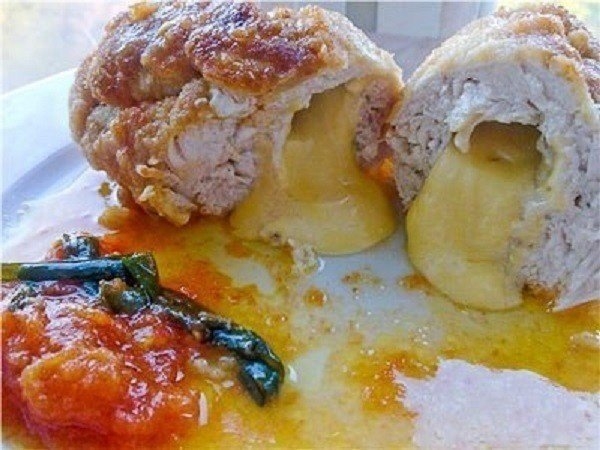 Нежные куриные грудки с начинкой из сыра Нежные куриные грудки с начинкой из сыра