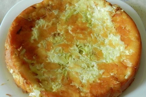 Домашний пирог с капустой для ленивых