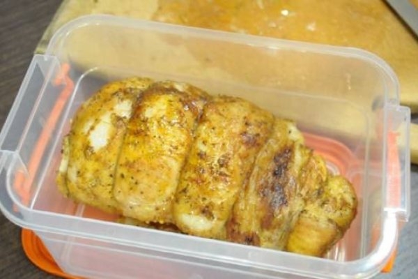 Мясной рулет с дижонской горчицей и прованскими травами