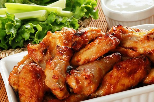 Куриные бедра и хрустящий хашбраун