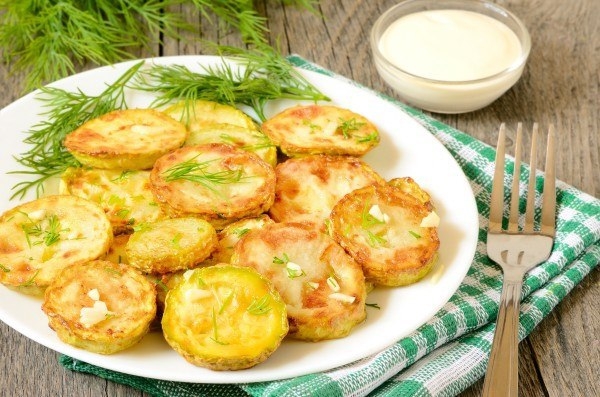 ТОП 9 ПРОСТЫХ И ВКУСНЫХ БЛЮД ИЗ КАБАЧКОВ! ТОП 9 ПРОСТЫХ И ВКУСНЫХ БЛЮД ИЗ КАБАЧКОВ!