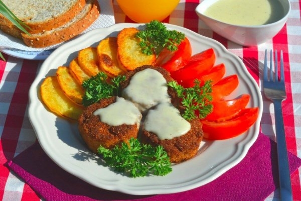 Пожарские котлеты с мускатным орехом