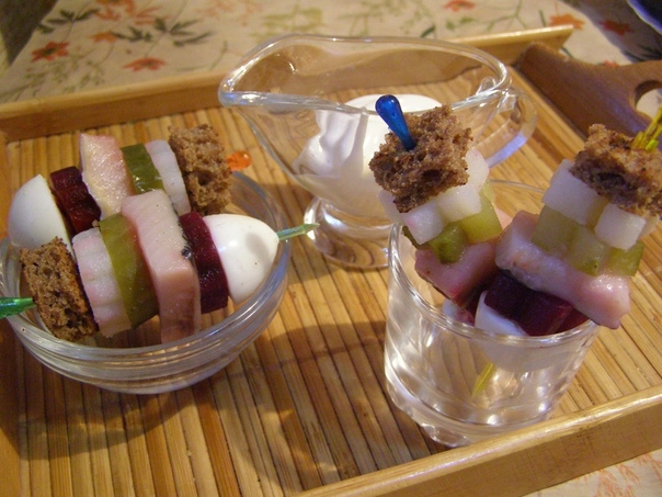 РУССКАЯ ЗАКУСКА «СЕЛЕДКА В ШУБКЕ»