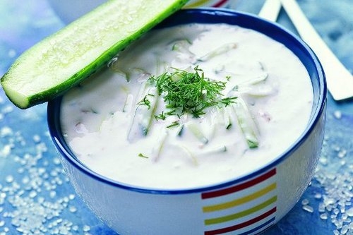 Окрошка на сметане с грецкими орехами